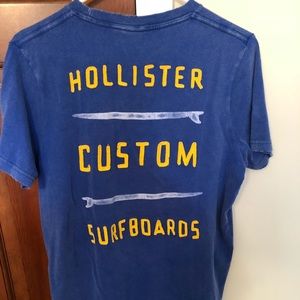 Hollister T-Shirt